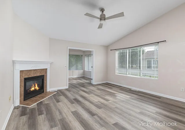 4th image of 335 E North St, Hastings, MI 49058 | MLS# 65026033682