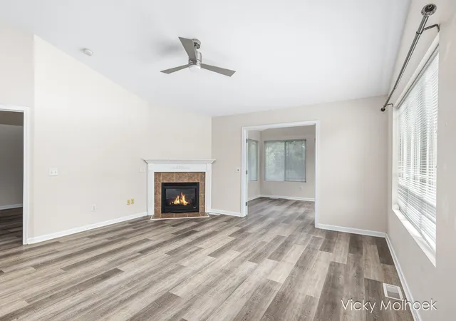 5th image of 335 E North St, Hastings, MI 49058 | MLS# 65026033682