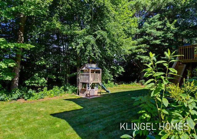 43rd image of 16373 W Willow Dr, Spring Lake, MI 49456 | MLS# 71026033696