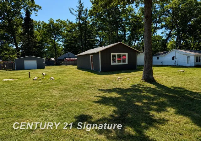 1st image of 2662 Jean St, Harrison, MI 48625 | MLS# 61050213734