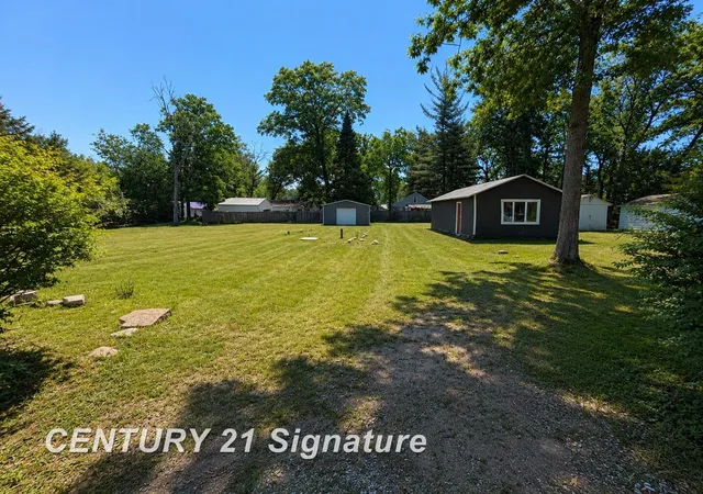 2nd image of 2662 Jean St, Harrison, MI 48625 | MLS# 61050213734