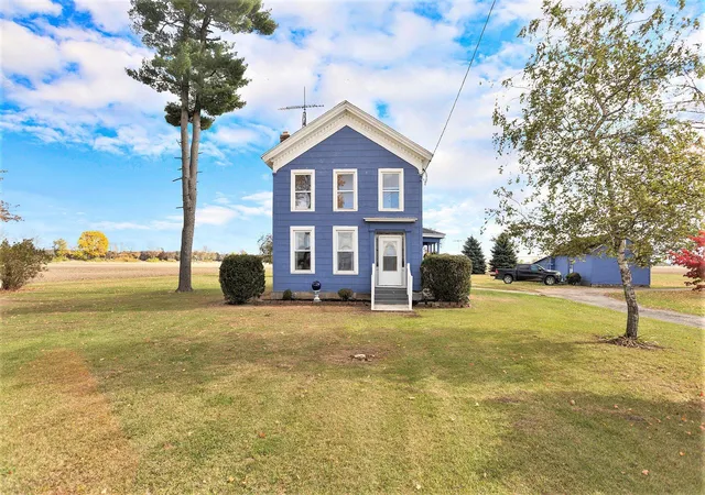 Photo 1 of Single family home for sale at 55637 Bennett Rd, Leonidas Township St Joseph, MI 49066 | MLS# 66026033706 | Listing updated on 2026-09-02