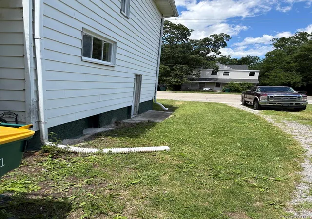 Photo 4 of Single family home for sale at 826 E Mount Morris St, Mt Morris City Genesee, MI 48458 | MLS# 20261050754 | Listing updated on 2026-08-20