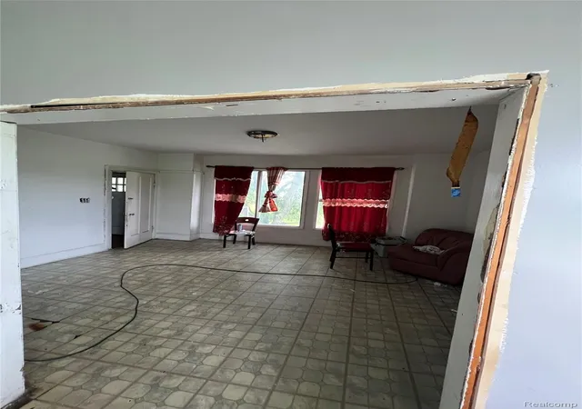 Photo 3 of Single family home for sale at 6044 Vancourt St, Detroit, MI 48210 | MLS# 20261050764 | Listing updated on 2026-07-24