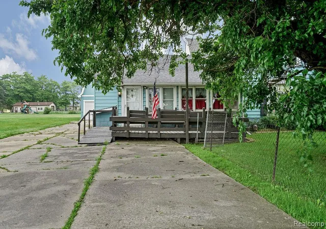 Photo 2 of Single family home for sale at 261 Fitz Rd, Wales, MI 48027 | MLS# 20261050771 | Listing updated on 2026-10-05