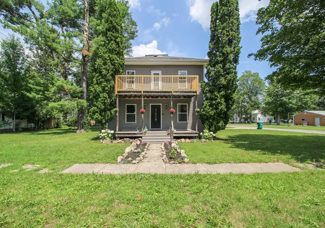 1st image of 335 E Burr Oak St, Centreville, MI 49032 | MLS# 68026033733