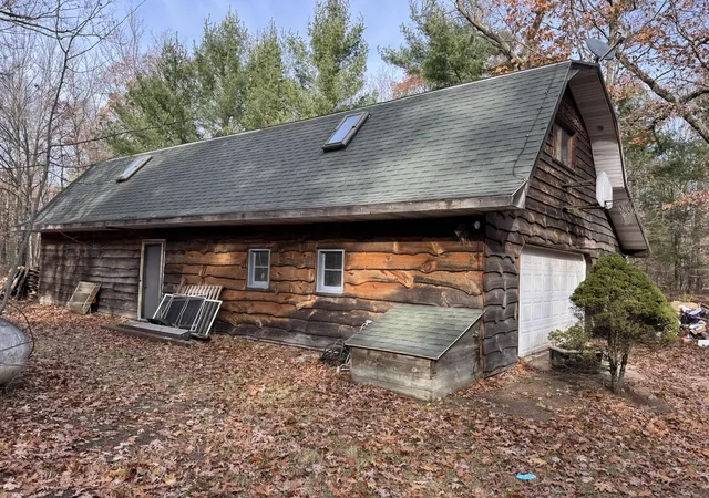 Photo 3 of Single family home for sale at 2772 Skidmore Rd, Brethren, MI 49619 | MLS# 67026033751 | Listing updated on 2026-09-21