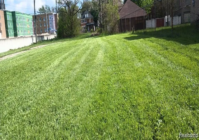 Photo 2 of Land for sale at 49 Collingwood, Detroit, MI 48202 | MLS# 20261050792 | Listing updated on 2026-08-24