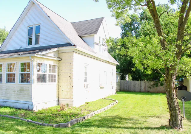 Photo 3 of Single family home for sale at 257 W Chicago Blvd, Britton, MI 49229 | MLS# 81026033754 | Listing updated on 2026-09-13