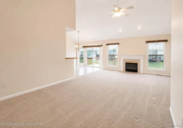 Listing Photo 2 - Condo for sale in building located at 44138 Kendyl, Sterling Heights, MI 48314