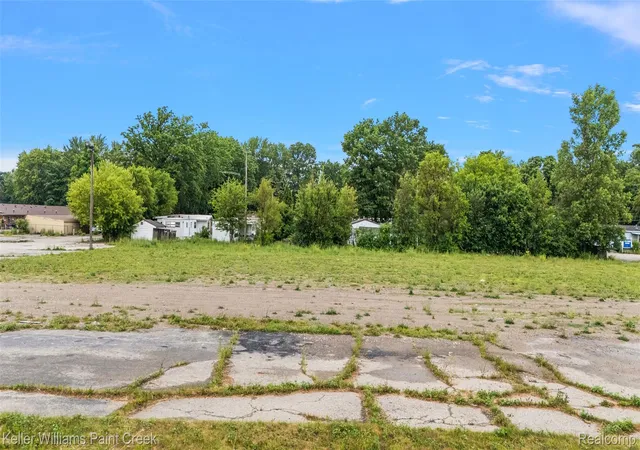 Photo 4 of Land for sale at 4403 Davison Rd, Burton, MI 48509 | MLS# 20261050802 | Listing updated on 2026-08-21