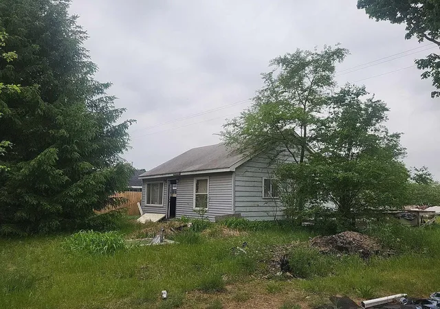 Photo 4 of Single family home for sale at 5971 Baseline Rd, Grand Junction, MI 49056 | MLS# 62026033768 | Listing updated on 2026-09-11