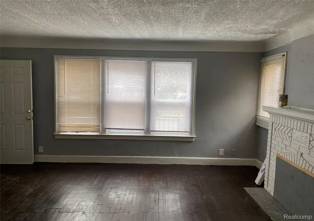 Photo 3 of Multi family home for sale at 8248 Roselawn St, Detroit, MI 48204 | MLS# 20261050819 | Listing updated on 2026-09-18