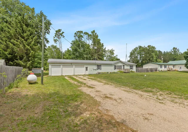 4th image of 18720 Stonehouse Rd, Hersey, MI 49639 | MLS# 72026033789