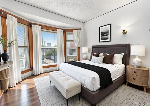 Listing Photo 4 - Condo for sale in building located at 1933 11th Unit #1st St, Detroit, MI 48216