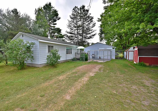 Photo 1 of Single family home for sale at 1061 N Anderson St, Lake City, MI 49651 | MLS# 78080070675 | Listing updated on 2026-07-12