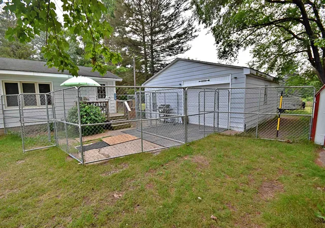 Photo 2 of Single family home for sale at 1061 N Anderson St, Lake City, MI 49651 | MLS# 78080070675 | Listing updated on 2026-07-12