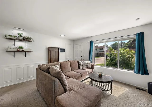 Photo 3 of Single family home for sale at 29815 Marshall St, Southfield, MI 48076 | MLS# 20261050881 | Listing updated on 2026-07-26