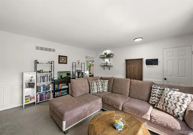 Photo 4 of Single family home for sale at 29815 Marshall St, Southfield, MI 48076 | MLS# 20261050881 | Listing updated on 2026-07-26