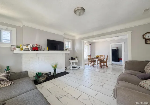 Photo 4 of Single family home for sale at 9940 Manor St, Detroit, MI 48204 | MLS# 20261050917 | Listing updated on 2026-07-06