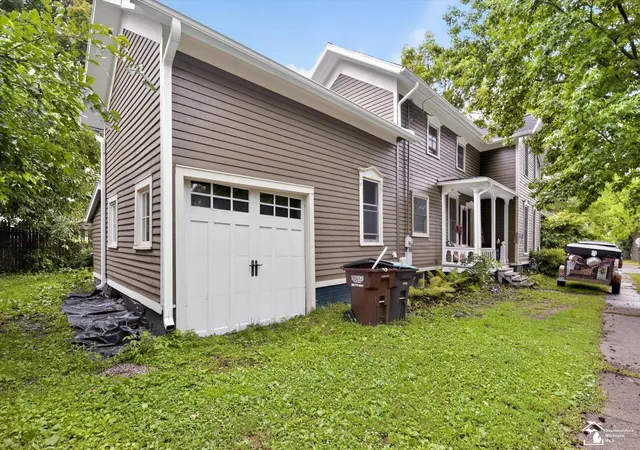 34th image of 503 Dennis St, Adrian, MI 49221 | MLS# 57050213791