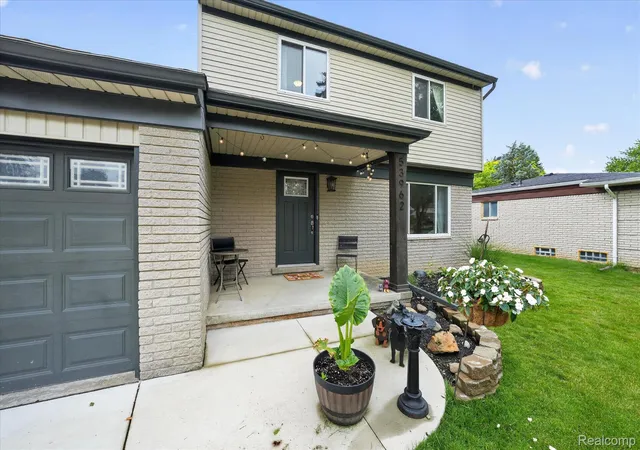 Photo 4 of Single family home for sale at 53962 Kirk Ct, New Baltimore, MI 48047 | MLS# 20261050958 | Listing updated on 2026-07-27