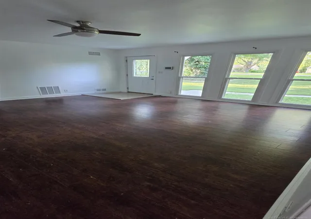 Photo 3 of Single family home for sale at 21450 Ulrich St, Clinton Township, MI 48036 | MLS# 58050213795 | Listing updated on 2026-10-13