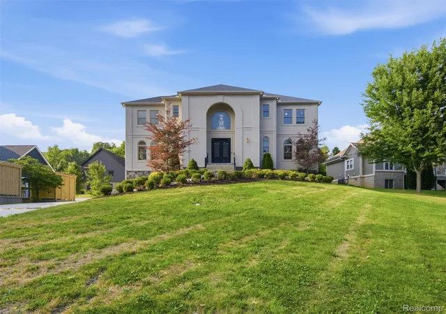 2nd image of 2365 Melton Dr, Howell, MI 48843 | MLS# 20261051017