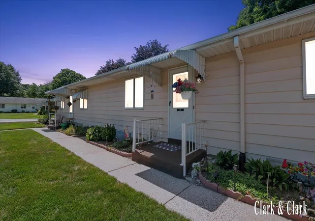 1st image of 5777 Leisure S Dr Se #135, Grand Rapids, MI 49548 | MLS# 65026033878