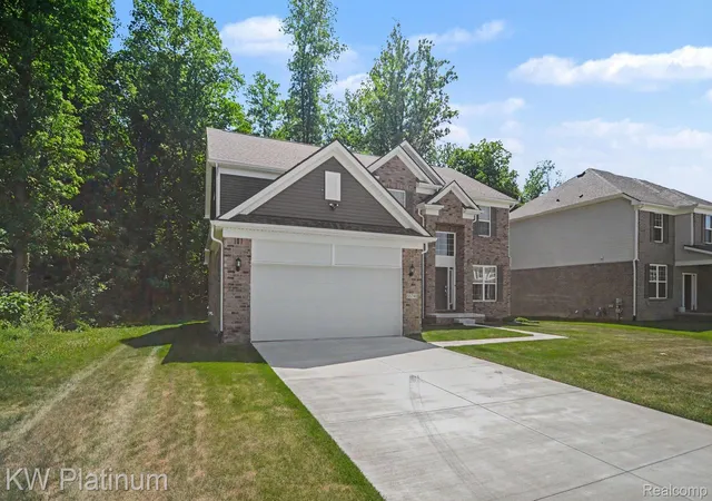 Photo 3 of Single family home for sale at 55740 Beacon Shore Dr, Utica, MI 48315 | MLS# 20261051029 | Listing updated on 2026-09-16