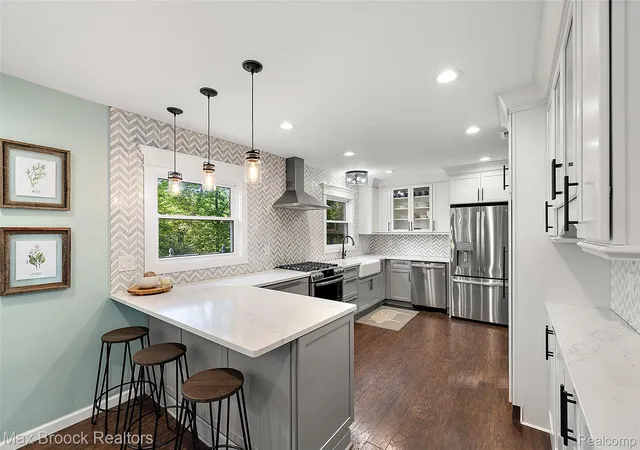 4th image of 139 Wimbleton Dr, Birmingham, MI 48009 | MLS# 20261051039