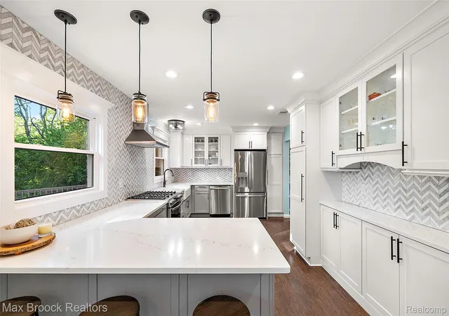 5th image of 139 Wimbleton Dr, Birmingham, MI 48009 | MLS# 20261051039