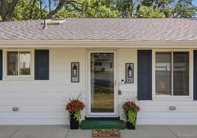 Photo 1 of Condo for sale at 1501 River Rd #301, Saint Clair, MI 48079 | MLS# 20261051052 | Listing updated on 2026-08-27