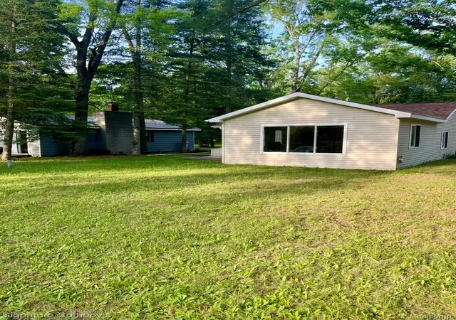 Photo 1 of Single family home for sale at 6246 Dorr, Clam Union Township Missaukee, MI 49632 | MLS# 20261051062 | Listing updated on 2026-09-16