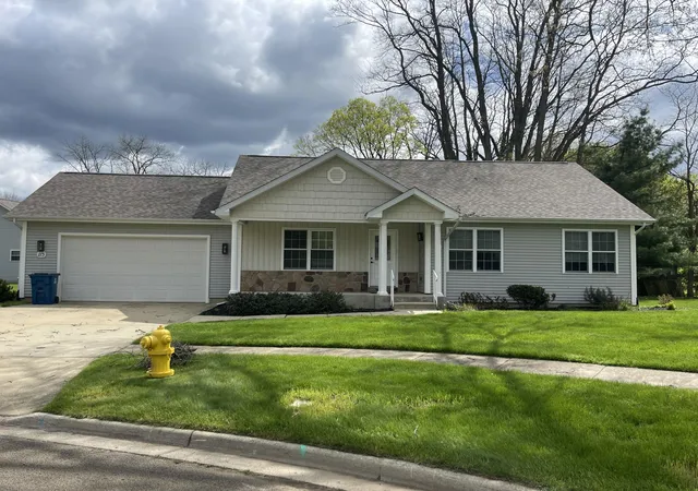 Photo 1 of Condo for sale at 113 Beacon Ridge Dr, Battle Creek, MI 49017 | MLS# 55026033909 | Listing updated on 2026-07-09