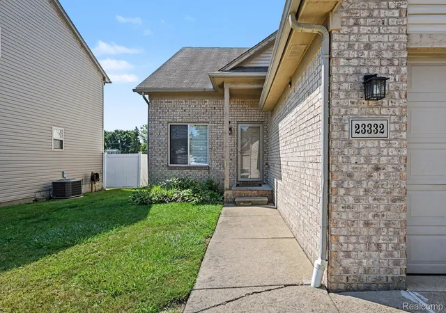 Photo 3 of Single family home for sale at 23332 Grandy St, Clinton Township, MI 48035 | MLS# 20261051118 | Listing updated on 2026-09-11