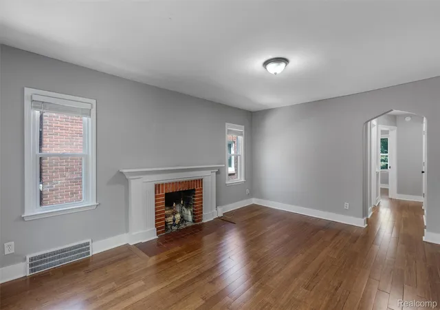 Photo 2 of Single family home for sale at 3948 Grayton St, Detroit, MI 48224 | MLS# 20261051135 | Listing updated on 2026-09-09