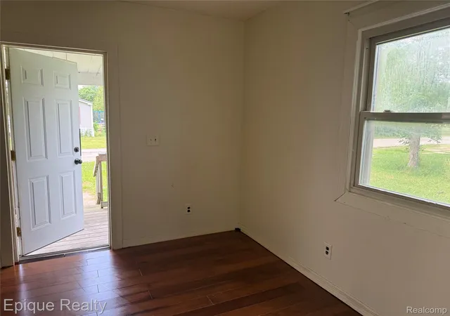 Photo 4 of Single family home for sale at 7371 Mill St, Owendale, MI 48754 | MLS# 20261051136 | Listing updated on 2026-09-17