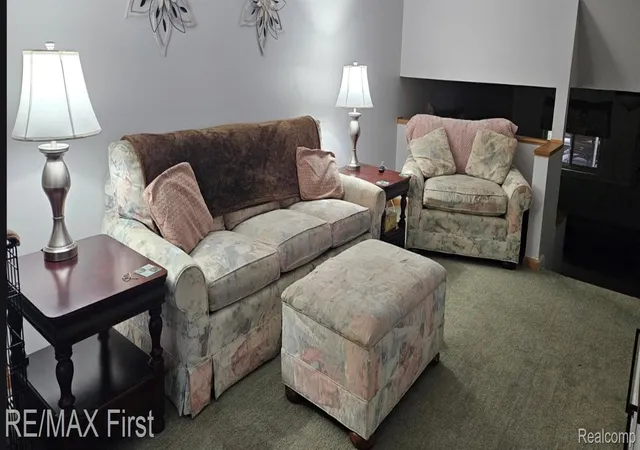 2nd image of 27771 Lorenz St, Madison Heights, MI 48071 | MLS# 20261051139