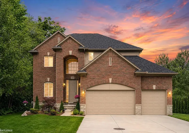 Photo 1 of Sale Pending at 4308 Hawks Nest Rd, Shelby Township, MI 48317 | MLS# 58050213838 | Listing updated on 2026-08-28