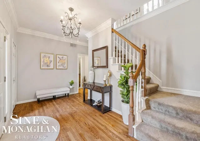 5th image of 1045 Whittier Rd, Grosse Pointe Park, MI 48230 | MLS# 58050213840