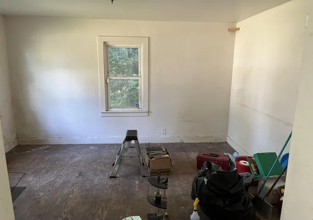 5th image of 3871 Main St, Benton Harbor, MI 49022 | MLS# 69026033966