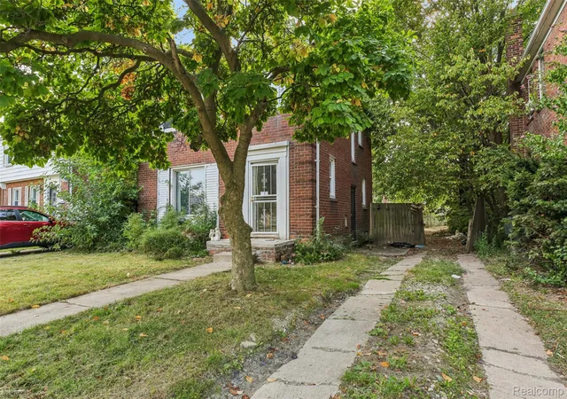 Photo 2 of Single family home for sale at 5935 Cadieux Rd, Detroit, MI 48224 | MLS# 20261051173 | Listing updated on 2026-09-17