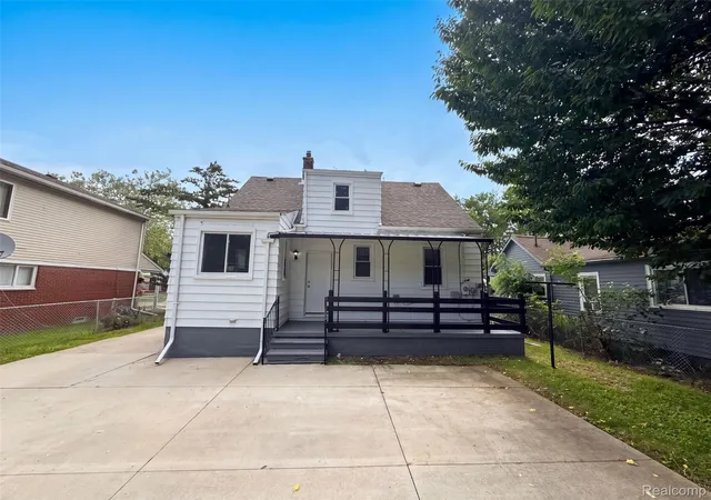 Photo 4 of Single family home for sale at 6455 Norborne Ave, Dearborn Heights, MI 48127 | MLS# 20261051178 | Listing updated on 2026-09-17