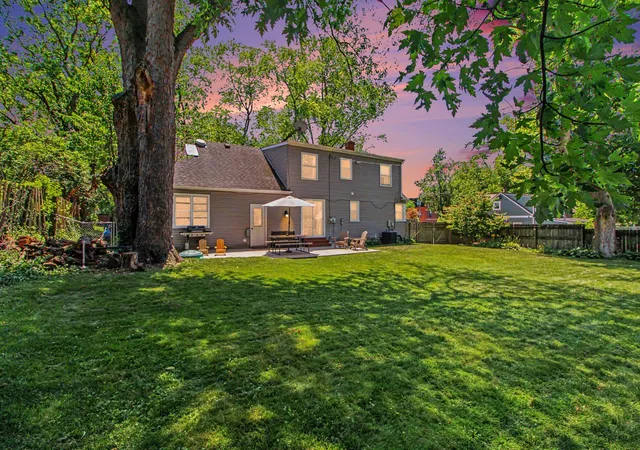 2nd image of 1607 Anderson Ave, Ann Arbor, MI 48104 | MLS# 81026033977