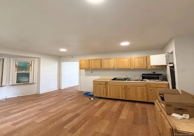 Photo 4 of Single family home for sale at 9536 Plainview Ave, Detroit, MI 48228 | MLS# 20261051206 | Listing updated on 2026-07-31