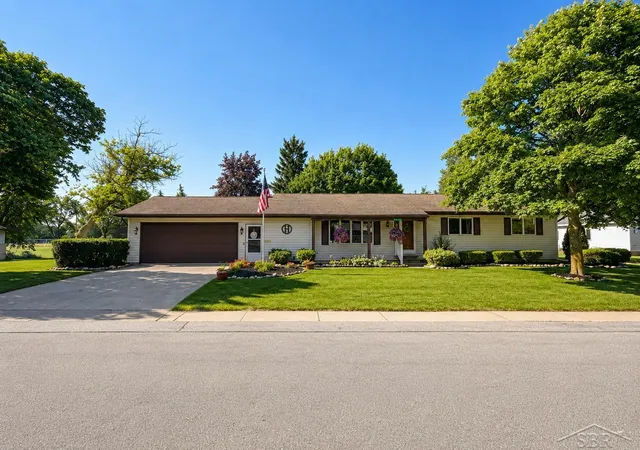 Photo 1 of Sale Pending at 538 E Sharpsteen St, Sebewaing, MI 48759 | MLS# 61050213870 | Listing updated on 2026-07-10