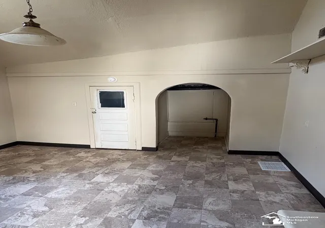 Photo 3 of Single family home for sale at 1017 Humphrey St, Monroe, MI 48161 | MLS# 57050213884 | Listing updated on 2026-08-25