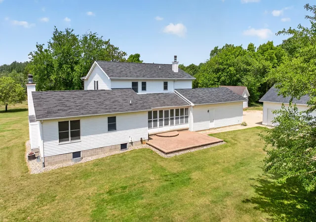 3rd image of 4001 Hoyer Rd, Jackson, MI 49201 | MLS# 55026034047