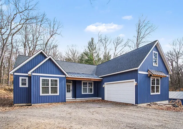 4th image of 9370 S Hannah Ln, Newaygo, MI 49337 | MLS# 65026034049